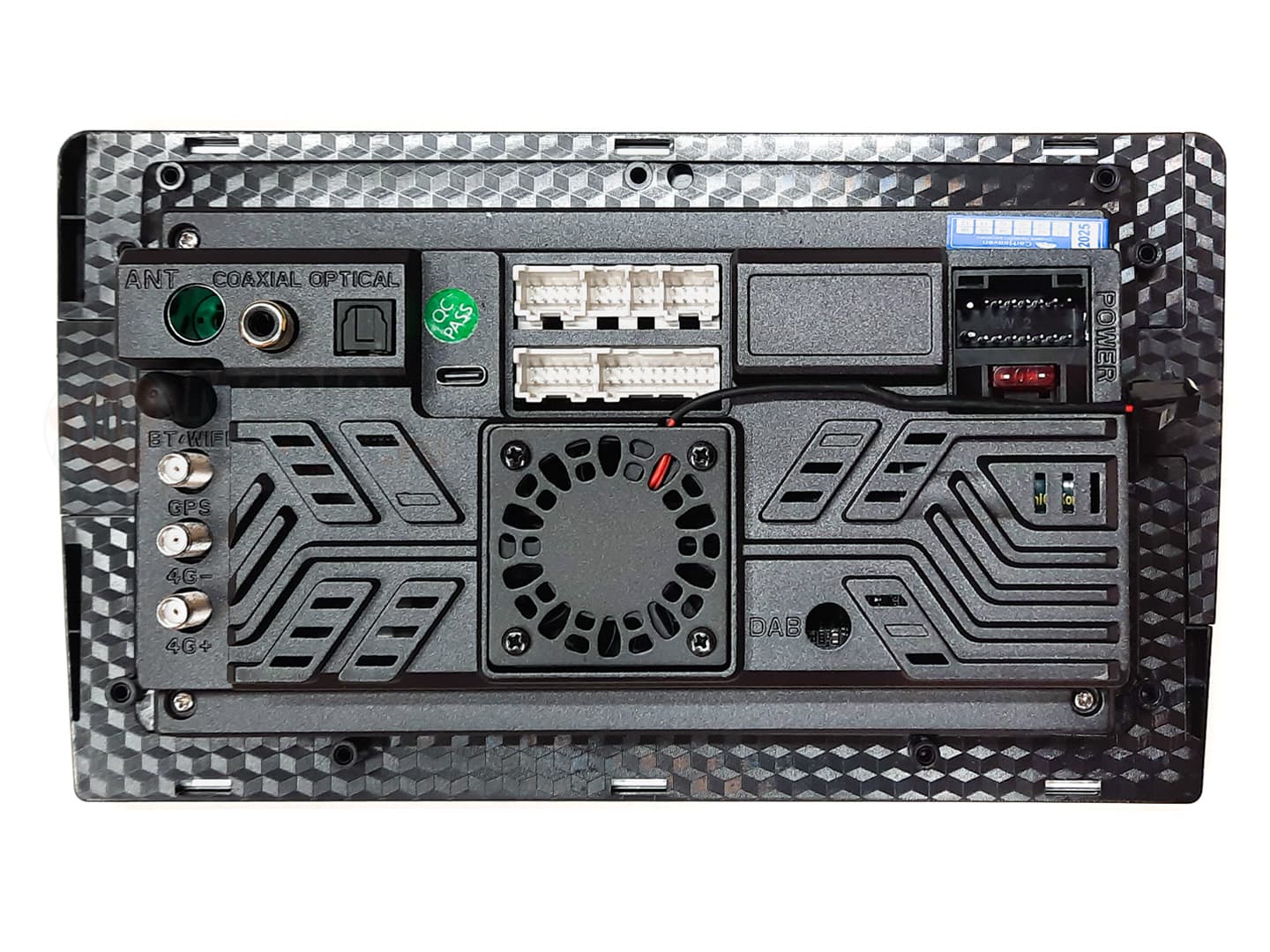 Магнитола Topway TS20 — задняя панель: разъёмы ANT, GPS, 4G, POWER, USB-C, активный кулер